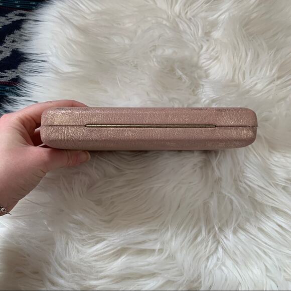 Sondra Roberts Baby Pink Blush Metallic clutch - Picture 7 of 10